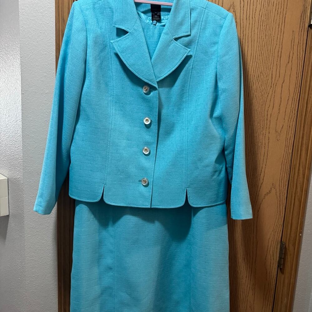 Henry Lee dress/jacket size 18 like new !